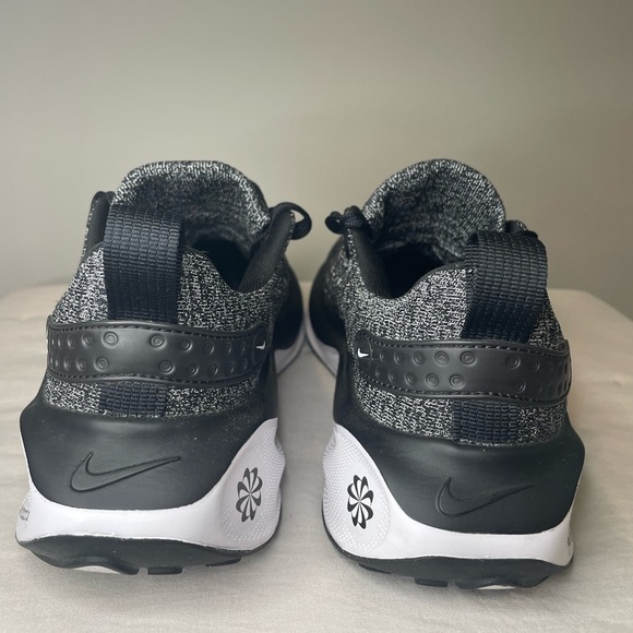 InfinityRN 4 Black /Grey Knit 👟 - Picture 3 of 11